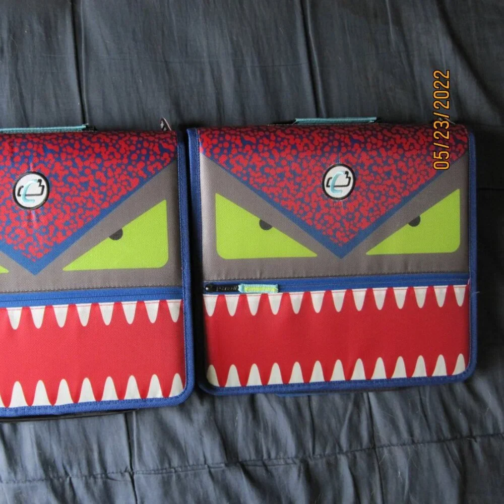 lot of (2) Case-It Monsters Red M-276-ME- Dual 3-Ring Zipper Binder 2